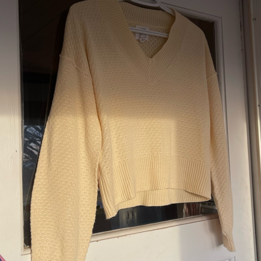 Hippie Rose women’s sweater